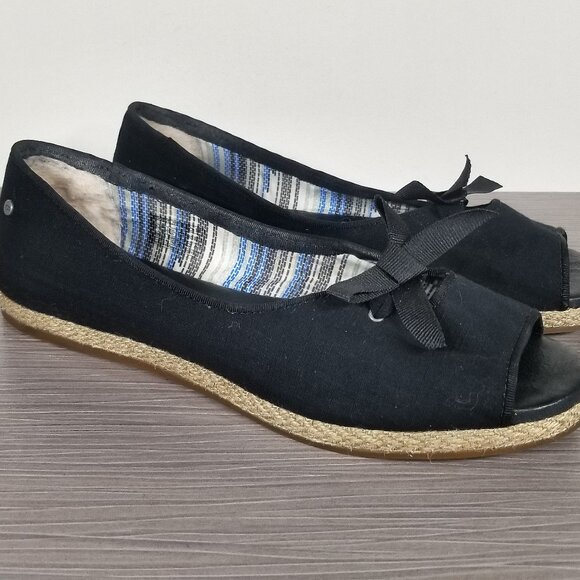 UGG Marleigh Lamb Fur Lined Bow Flat, Black Canvas, Womens Size 9 M / 40 - Picture 1 of 12